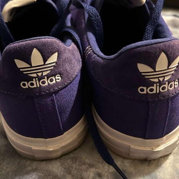 Adidas Continental Skate Shoe - Picture 5 of 12